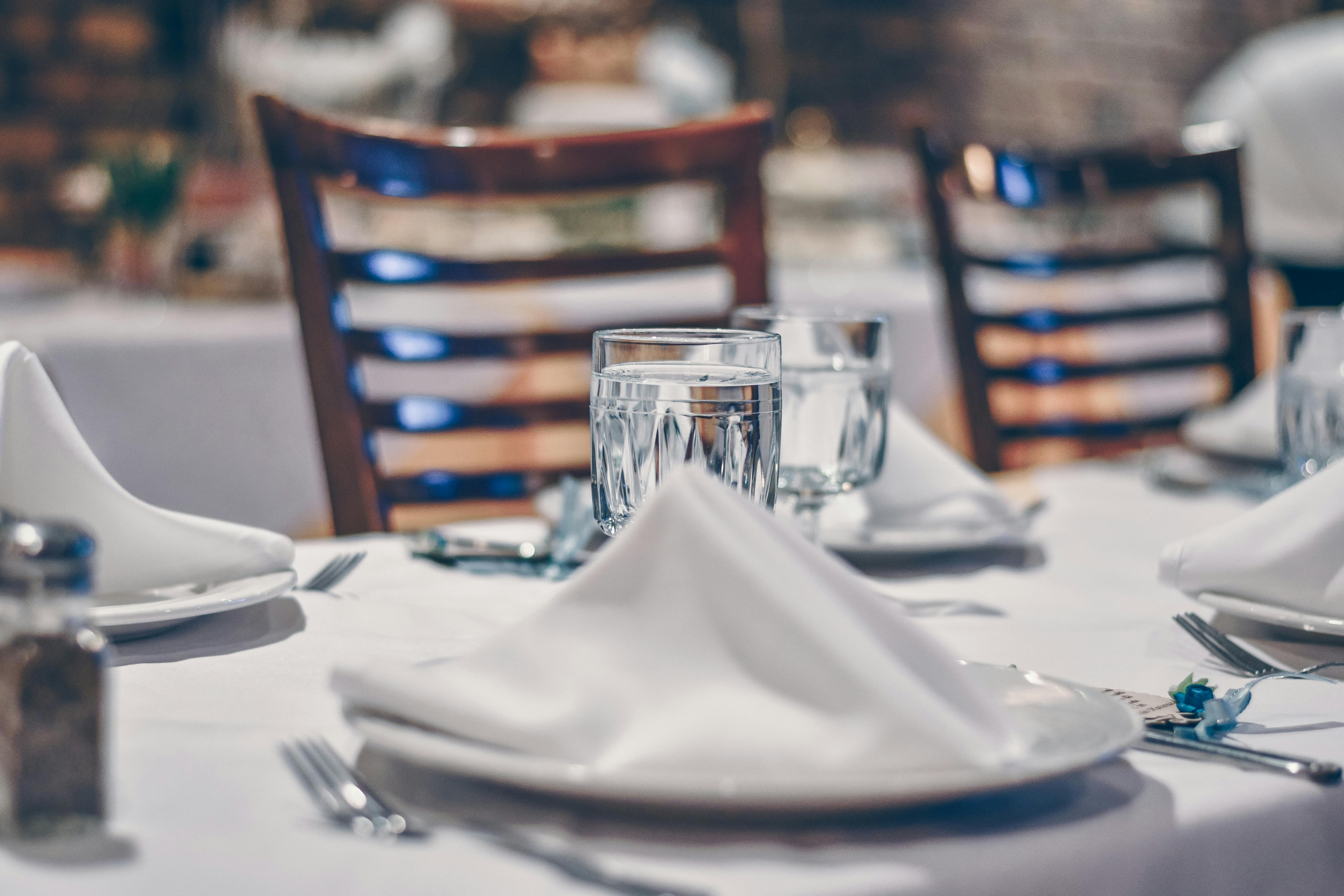 List your restaurant promotional image